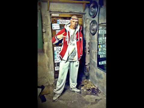 Łysy FRB Marionetki Zła