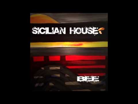 Sicilian House Bee