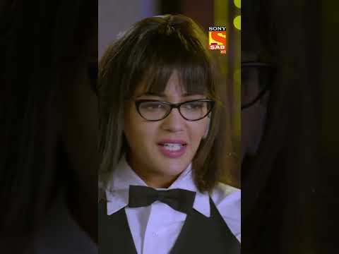 Haseena Kyun Bani Hai Waitress? 😳🤔😆| Maddam Sir | #Shorts #MaddamSir