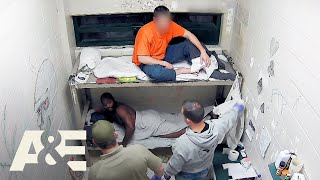 60 Days In: Top 8 Moments From Etowah County Detention Center (Season 6) | A&E