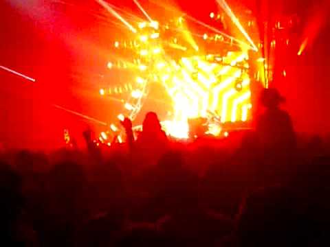 Steve Angello - Rolling In The Deep Creamfields 2011