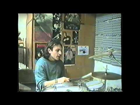 Kewin - KEWIN - Bublina ( o lidech a o snech 1999)