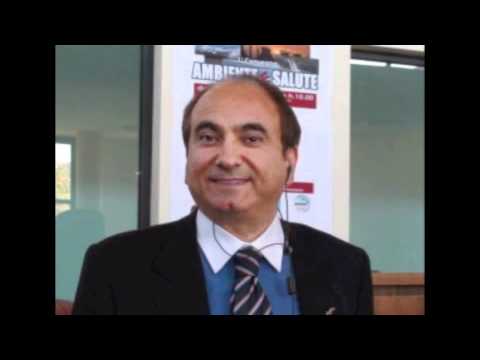 David Parenzo ride in faccia Domenico Scilipoti - La Zanzara - Radio 24 - 25/08/2011