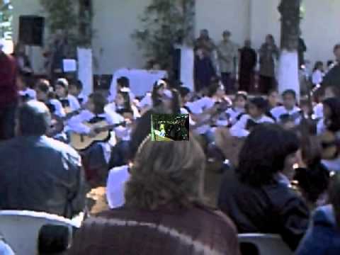 Nominación de Escuela 32 de Mangrullo como Enrique Brayer