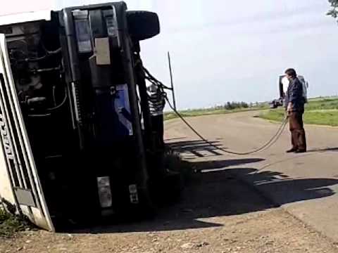 acident la ramnicelu 100% by la marginea satului