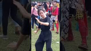 Download lagu cewe cantik kemasukan cakilan #shorts #kudakepang#ebegbanyumasan mp3 Download lagu cewe cantik kemasukan cakilan #shorts #kudakepang#ebegbanyumasan mp3