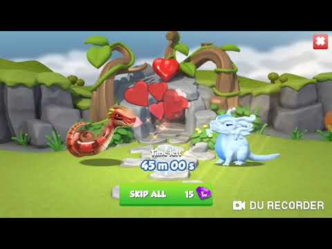 Hatching the Legendary Gemini Beta Dragon + Batting other dragons