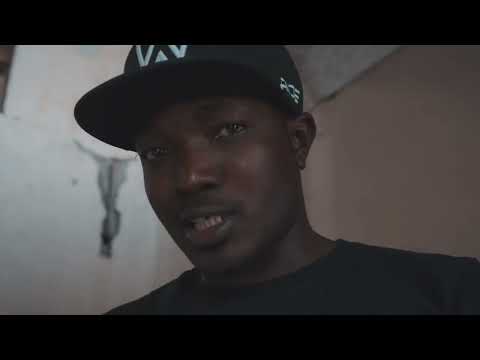 Django Da Galaxia ft. Dragon MC & Kuatro Ases - Lágrimas de um Escravo (Oficial Video)