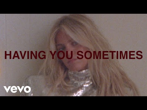 Reneé Rapp - Sometimes