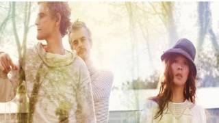 Blonde RedHead Not Getting There