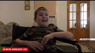 В Чечне по просьбе мальчика с ограниченными возможностями здоровья отремонтировали сельскую дорогу