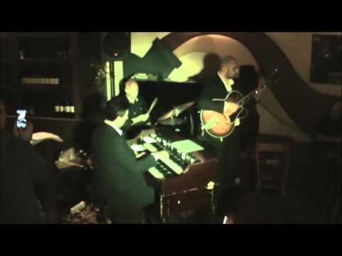 Live at Barrio Alto Jazz Club - Daniele Cordisco Hammond Trio guest Gege Munari