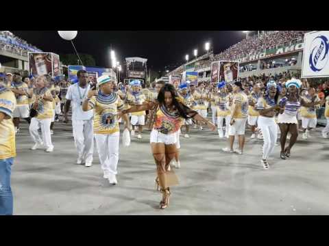 RAINHA DA BATERIA BEIJA FLOR CARNAVAL 2017