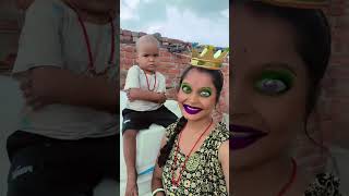Download lagu Grandma, the peacock took away your little bird 😆😄😆🙈🙉 mp3
