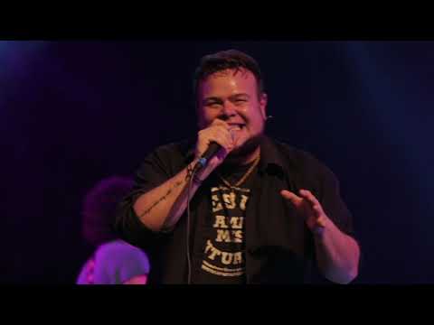 12- Luz - La Piedra Rocanrol - (DVD "Del Barrio al Teatro")