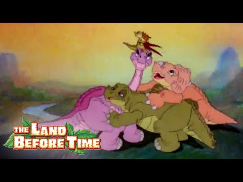 Littlefoot Discovers The Great Valley | Movie Clip  | The Land Before Time