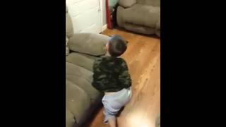 soldier returns home days early to suprise his little brother for Christmas