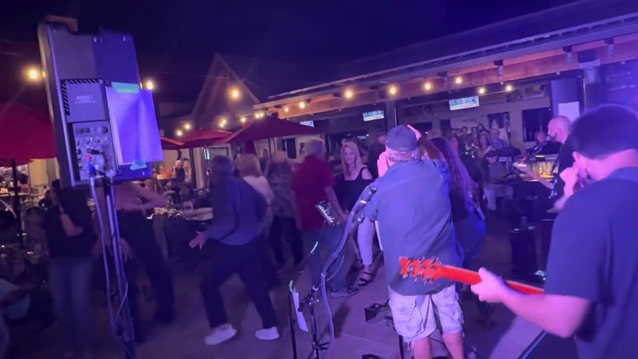 Video from Six Ways To Nowhere concert