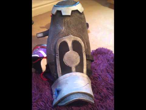 Gears of War cosplay basic shin armour