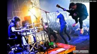 The ghost of a thousand - Knees, toes, teeth (Live)