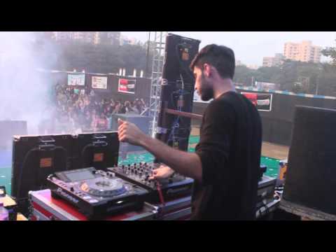Dhinchak DJ Zaeden live at Somaiya Symphony 2016