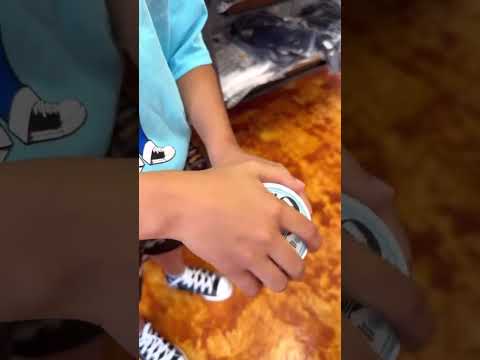 Product video thumbnail