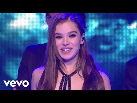 Hailee Steinfeld, Grey - Starving ft. Zedd (Live)