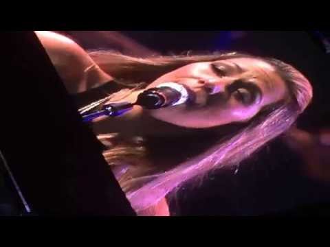 Brahma Valley 11/2015 - Colbie Caillet - Fallin' For You LIVE