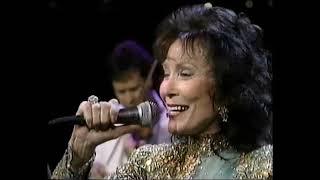 One's On The Way/The Pill -|- Loretta Lynn