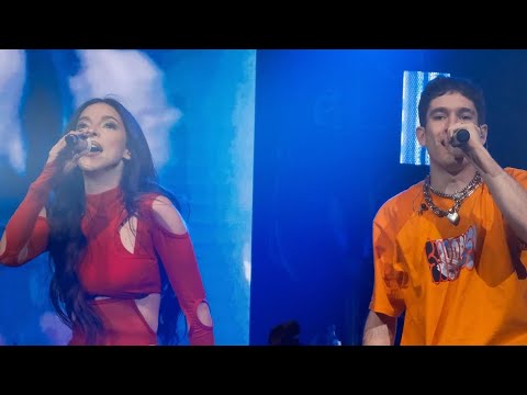 A las 3. Paty Cantú ft Leon Leiden Feliz Breakup Tour Metropolitan