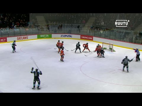 Liiga-historiaa: Pelicans iski ensimmäisen Liiga-maalin Suomen rajojen ulkopuolella