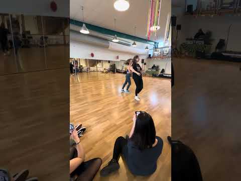 Yse Góes e Anne Juhe - Festival de Freiburg Alemanha - Forró Maneiro / Forró de Ka