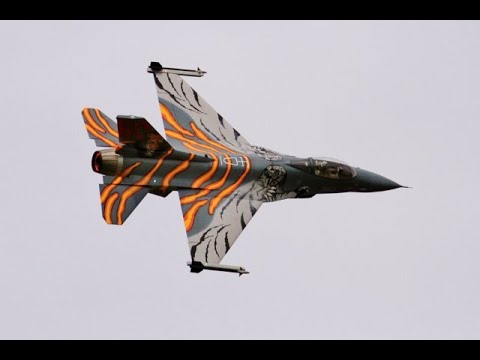 1/5 SCALE JET LEGEND F-16 FIGHTING FALCON - EVOJET 220 TURBINE - DAVE AT DEENTHORPE # 1 - 2021