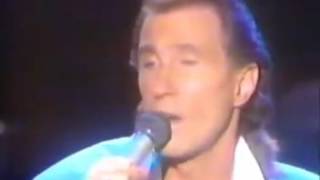 'Old Friend' Bill Medley tribute song to Elvis Presley (Live Performance)