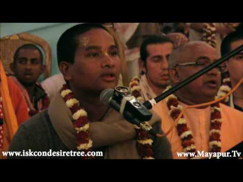 Ohe Vaishnava Thakura by Hari Kanta Das Mayapur Kirtan Mela Adivas 2015