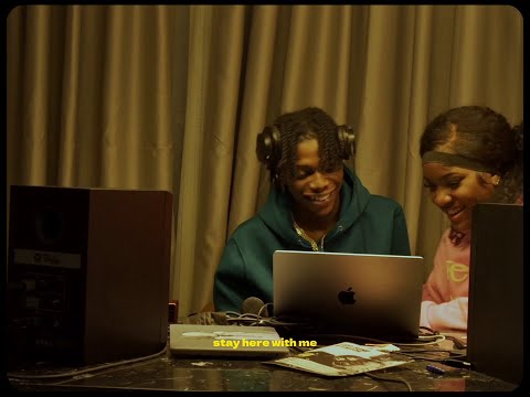 Ayox - Need You to Stay Visualizer