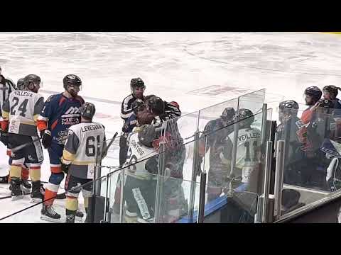 Michael Fratangelo vs Sammy Carbonneau