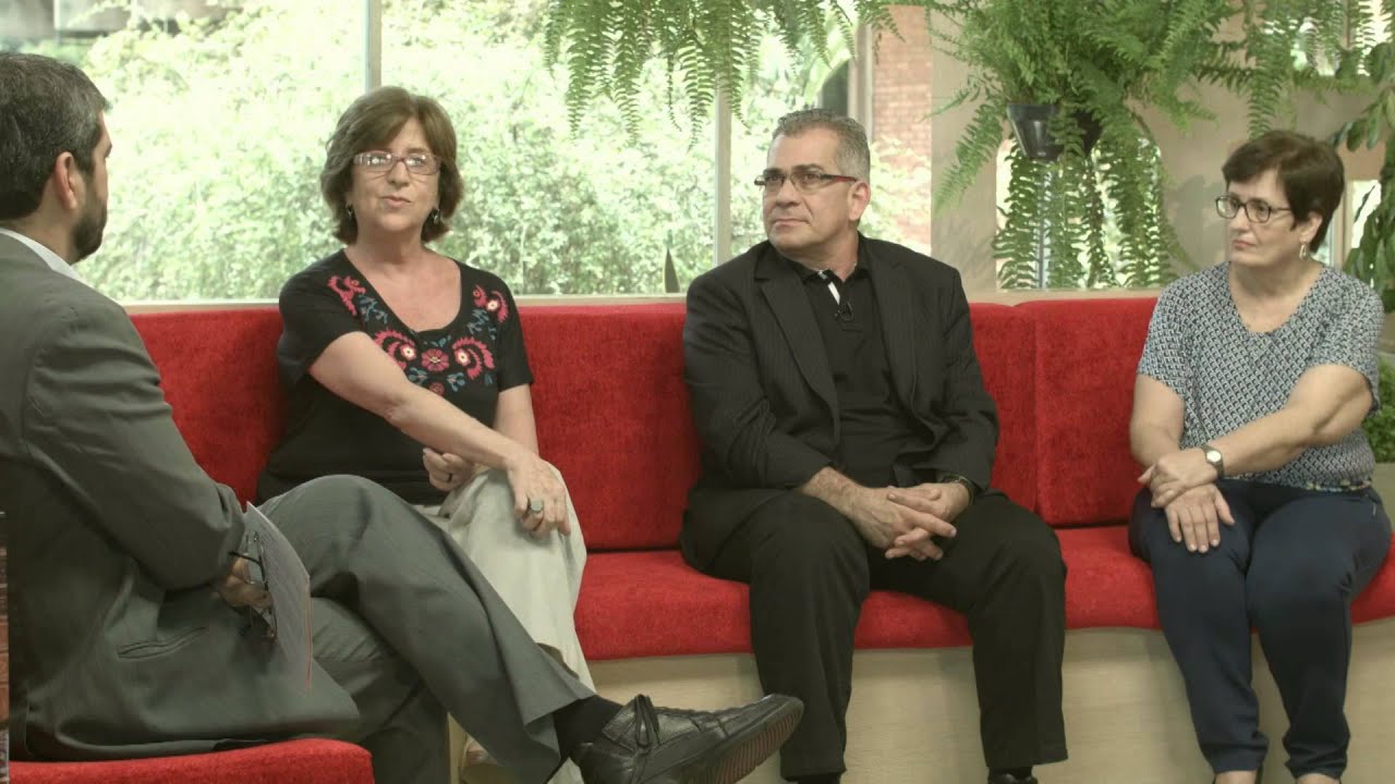 Roda de Conversa - Tema:  Vamos Jogar a Gramática no Lixo? - 3/3