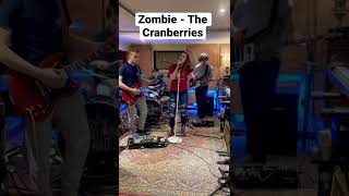 Download lagu Zombie - The Cranberries (Cover) mp3