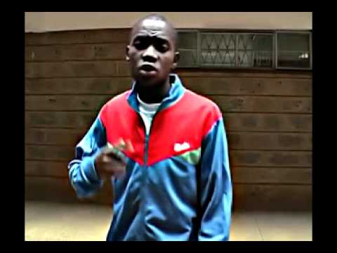 Young Bee ft Smailey n Kingpheezle.mpg