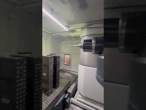 2015 MAKINO MCC2013-VG Horizontal Machining Centers | Tight Tolerance Machinery (5)