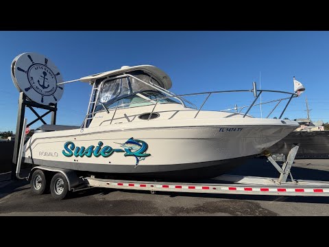 2017 Robalo R265 Walkaround Susie-Q Video