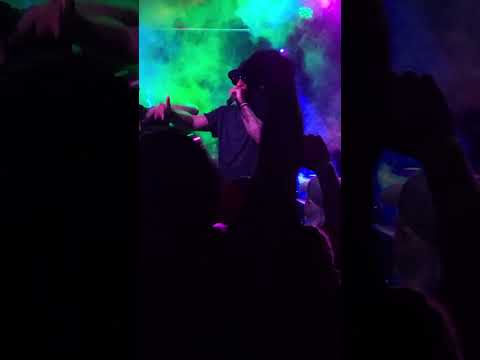 Sean P East - If you dont give a dam , we dont give a f..(feat. Crucifix)