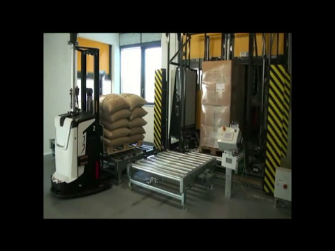 LFS.wms im Einsatz bei Seeberger - Anbindung FTS / LFS.wms in use at Seeberger - Connection of AGVs