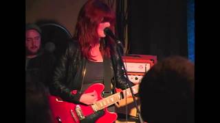 Carmen Townsend - Parachutes