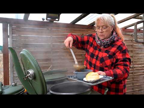 Craftsman's Plate on the A23!! Iconic Goulash Station | Down-to-earth Cuisine