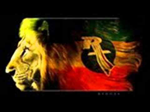 QUE VÁ= EDDY REGGAE  NA VEIA YEAH!!!