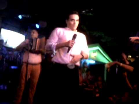 El Cheverosky - Medellin Silvestre Dangond Y Rolando...