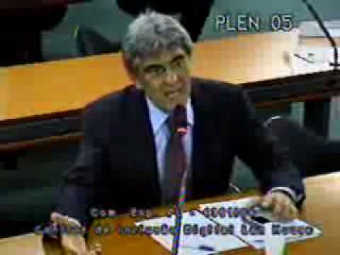 PL 4361/04 - Centros de Inclusão Digital Lan House 27/04/2010