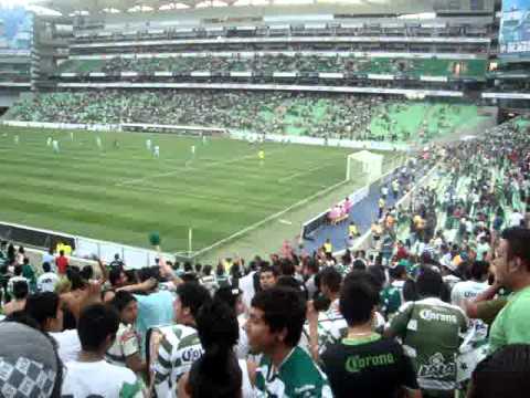 "Otra vuelta" Barra: La Komún &bull; Club: Santos Laguna